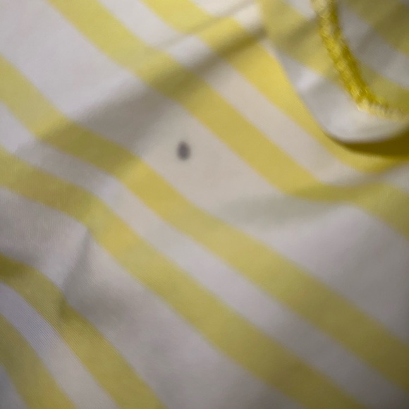Yellow striped lululemon tennis skirt. - Picture 4 of 6